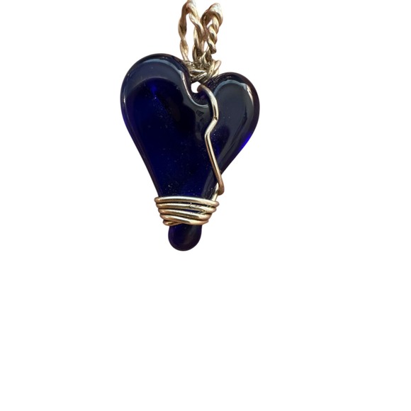 Blue Stone Heart Wired Handcrafted Pendant Silver - Picture 7 of 9